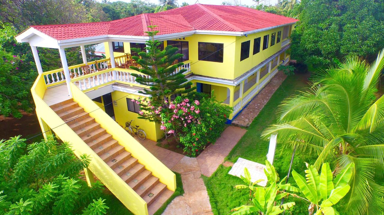Sunshine Hotel Little Corn Island Exterior foto